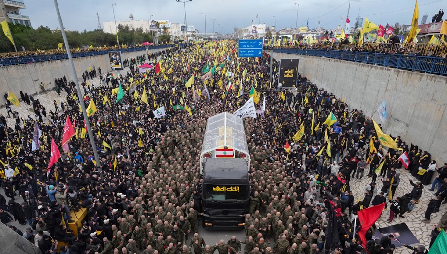 Hassan Nasrallah oo la aasay.jpg